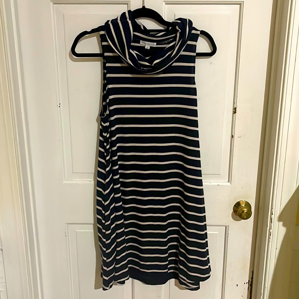 Cowl neck Sleeveless Dress